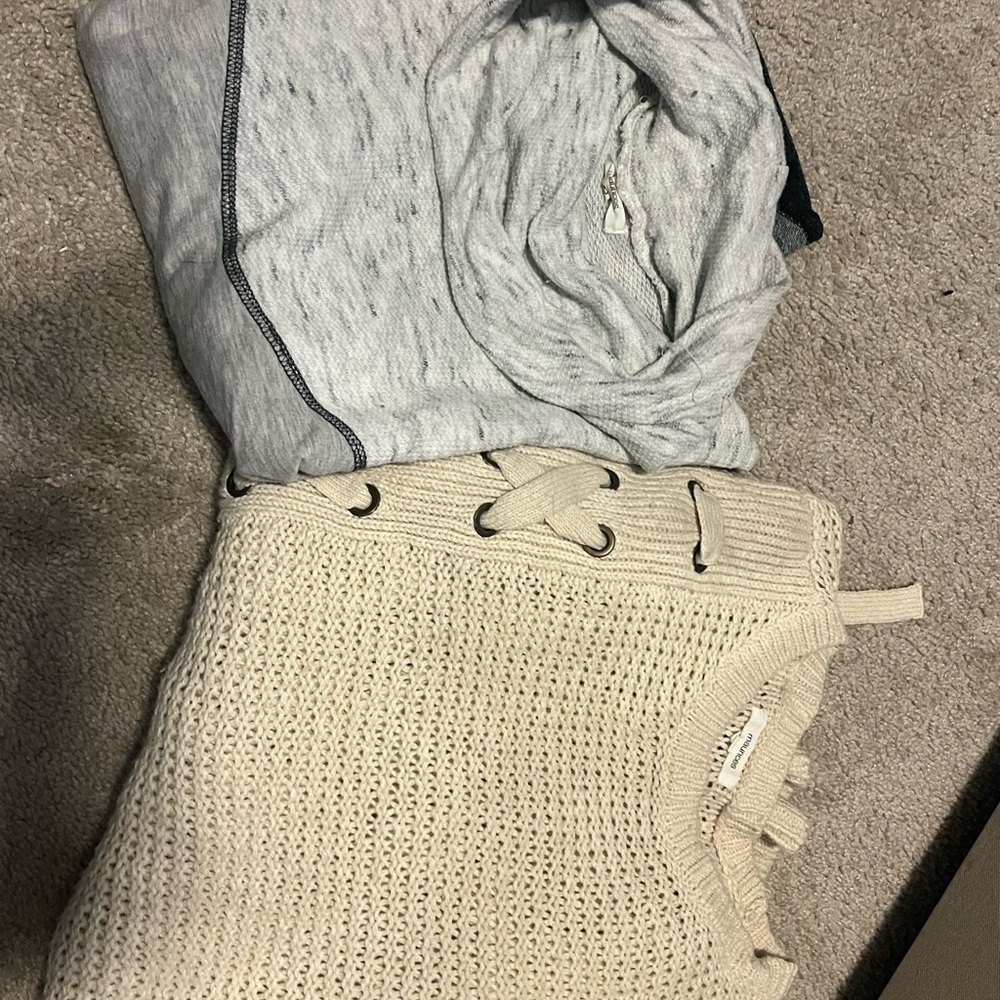 Maurice’s Women's Cream Knit & grey Sweaters